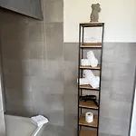شقة Appartementshaus Vlora